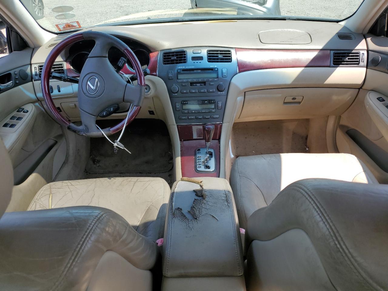 2004 Lexus Es 330 VIN: JTHBA30G445033255 Lot: 61408815
