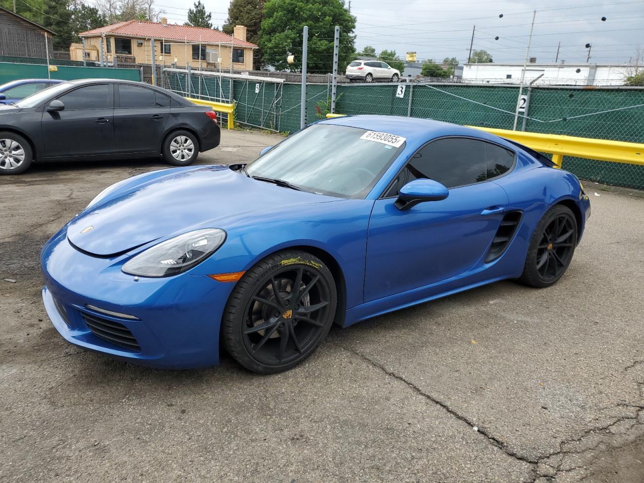 2018 Porsche Cayman