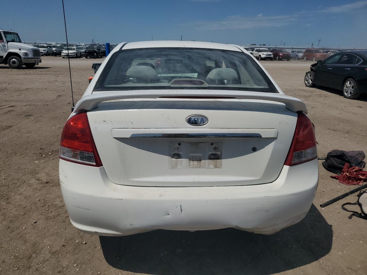 2009 Kia Spectra Ex VIN: KNAFE221395654324 Lot: 61235355