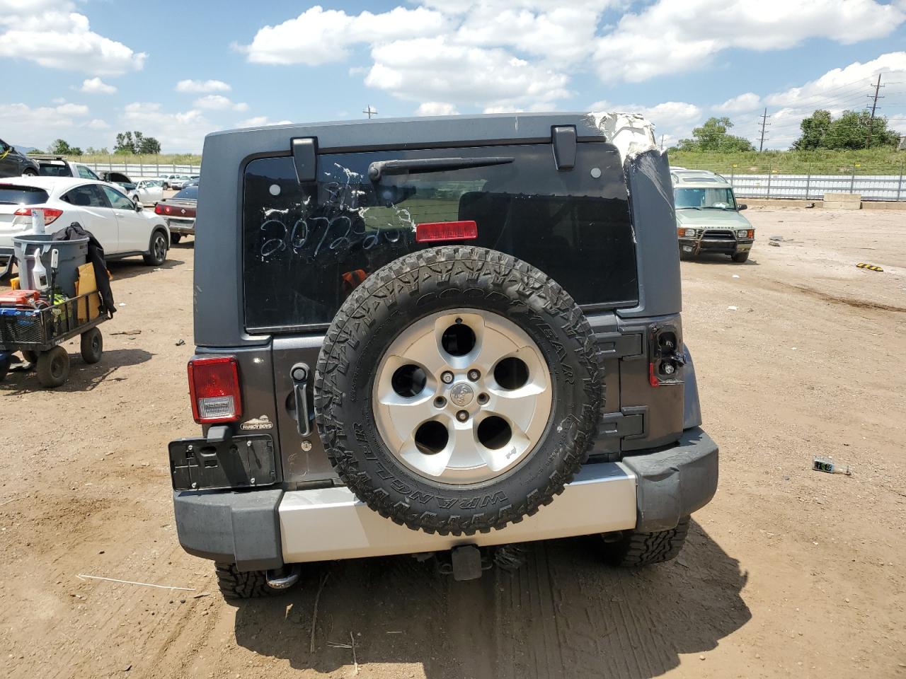 2014 Jeep Wrangler Unlimited Sahara VIN: 1C4BJWEG4EL262205 Lot: 63114845