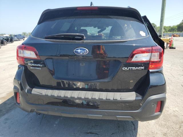  SUBARU OUTBACK 2018 Czarny