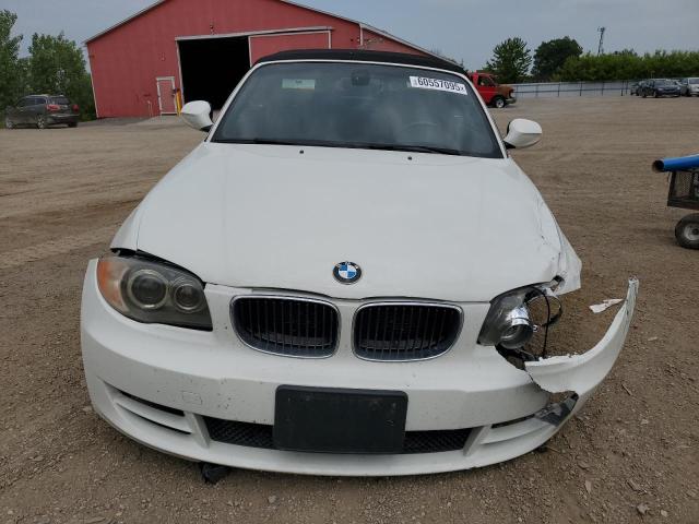  BMW 1 SERIES 2012 Белы