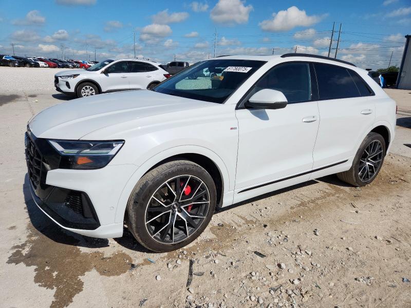  AUDI Q8 2020 Белы
