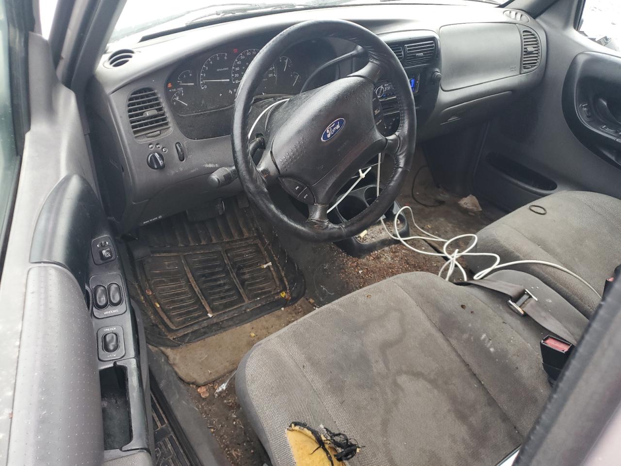 2001 Ford Ranger Super Cab VIN: 1FTYR14EX1TA45032 Lot: 60399435