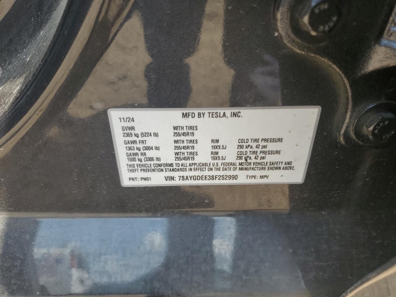 2025 Tesla Model Y VIN: 7SAYGDEE3SF252990 Lot: 59916775