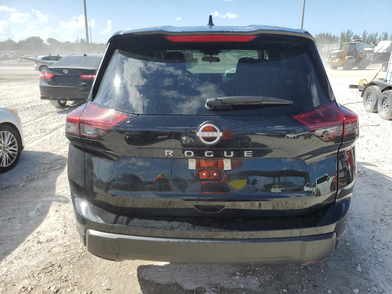 2025 Nissan Rogue Sv VIN: 5N1BT3BA9SC824860 Lot: 61188695