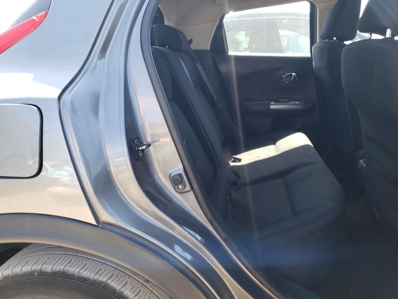 2014 Nissan Juke S VIN: JN8AF5MVXET363843 Lot: 62766355
