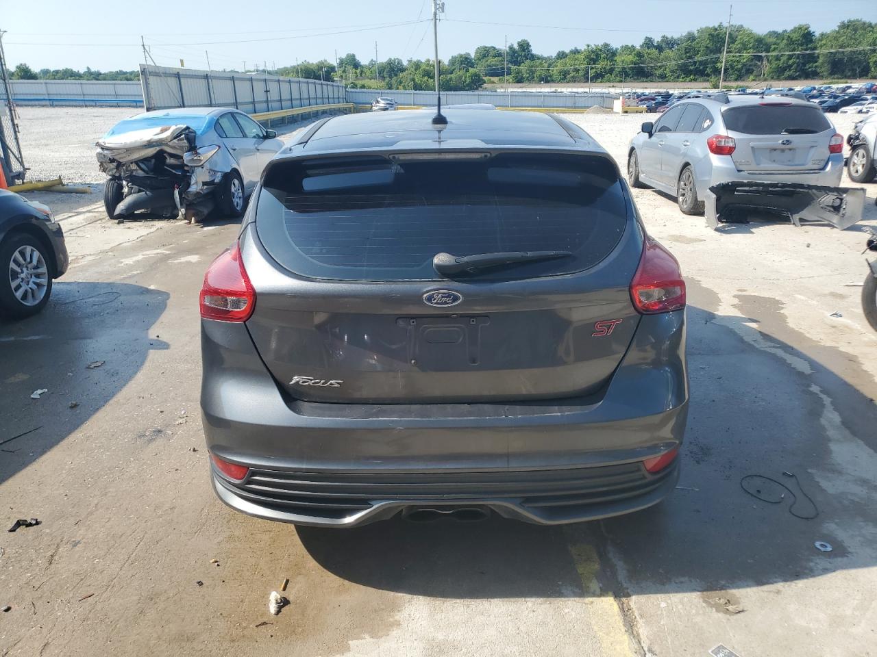 2018 Ford Focus St VIN: 1FADP3L9XJL282095 Lot: 61339015