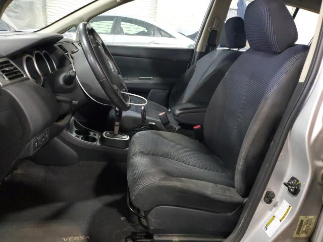 Hatchbacks NISSAN VERSA 2012 Silver