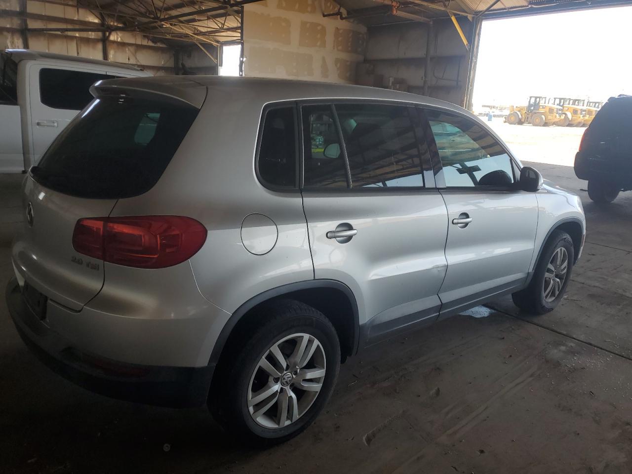 VOLKSWAGEN TIGUAN 2013 VIN WVGAV3AX8DW576243 zdjęcie 3