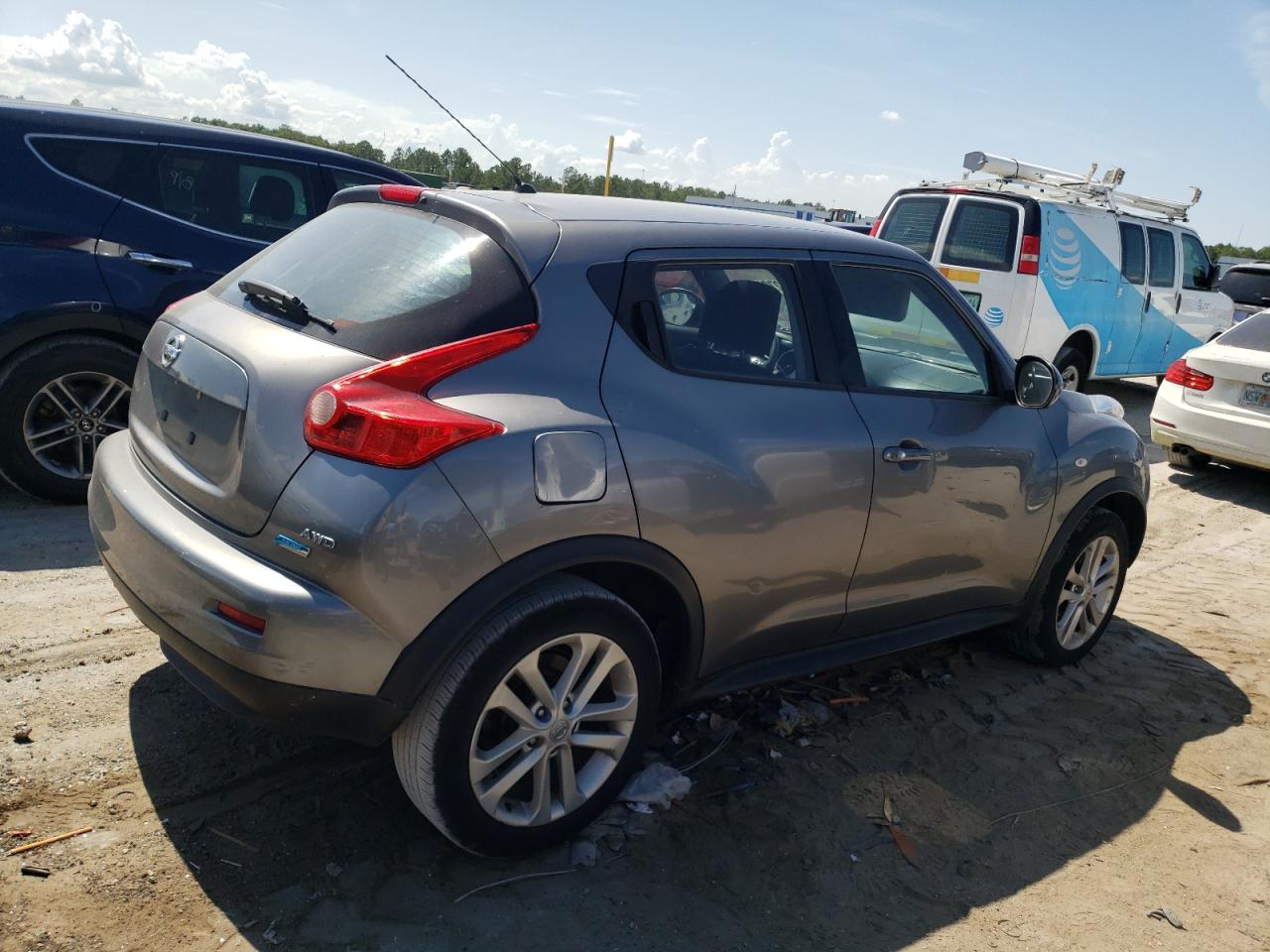 NISSAN JUKE 2014 VIN JN8AF5MVXET363843 photo 3