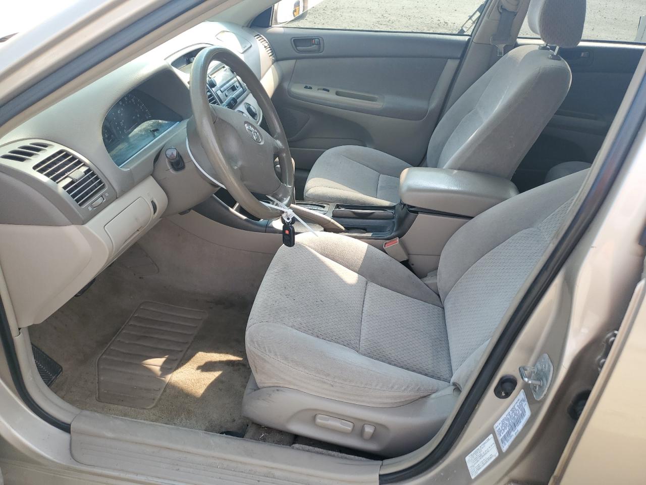 2003 Toyota Camry Le VIN: 4T1BE32K43U212015 Lot: 58417495