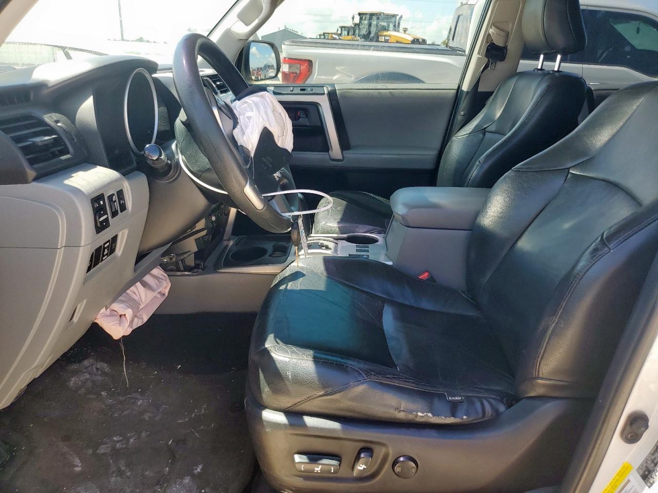 2013 Toyota 4Runner Sr5 VIN: JTEZU5JR2D5054085 Lot: 62915325