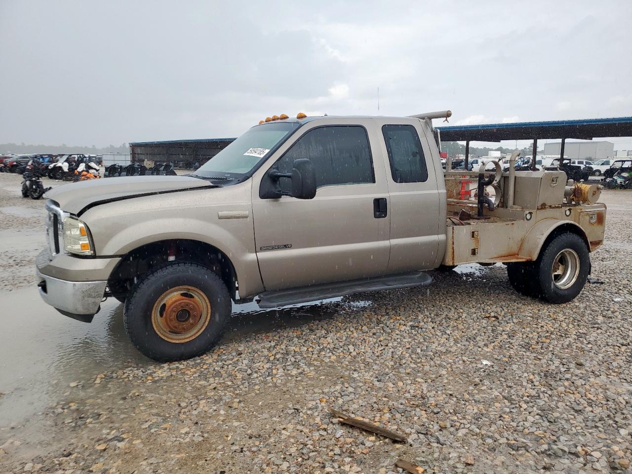 2002 Ford F350 Super Duty na sprzedaż w Houston, TX - Front End