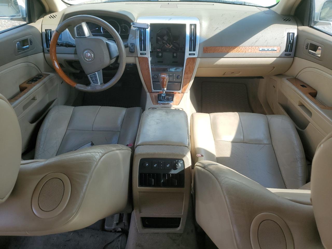 2011 Cadillac Sts Luxury VIN: 1G6DW6ED6B0135911 Lot: 61962405