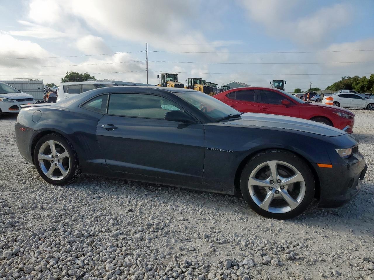 CHEVROLET CAMARO 2014 VIN 2G1FB1E31E9246512 photo 4