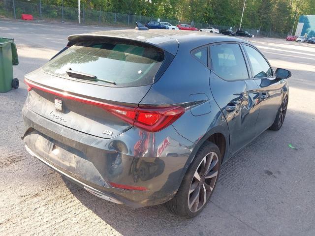 2022 SEAT LEON FR SP