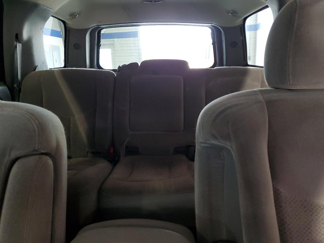 2004 Chevrolet Tahoe C1500 VIN: 1GNEC13T74R155615 Lot: 61066675