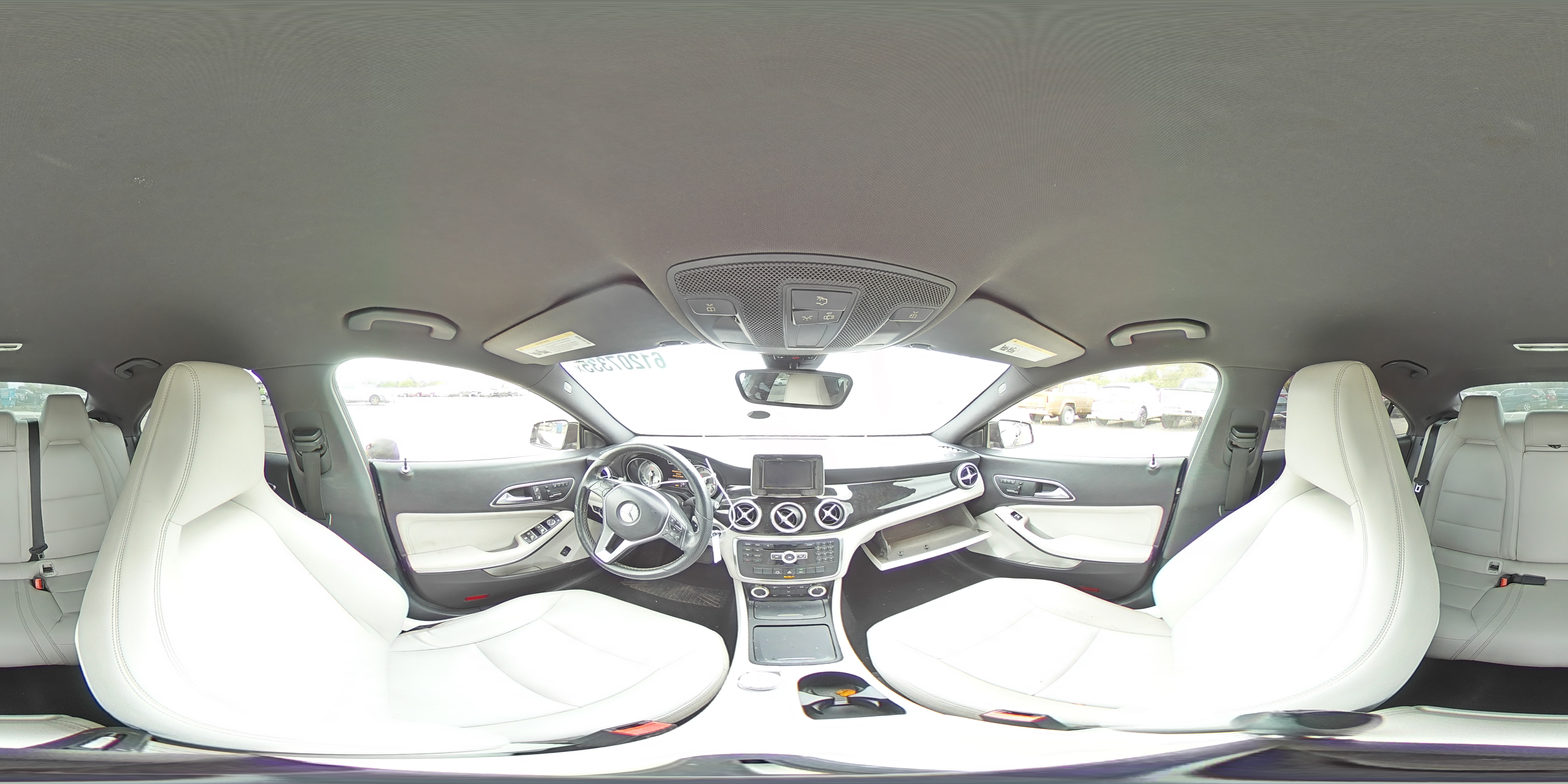 2014 Mercedes-Benz Cla 250 VIN: WDDSJ4EB5EN048701 Lot: 61207335