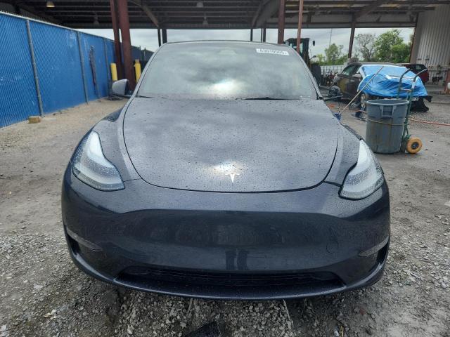  TESLA MODEL Y 2024 Szary