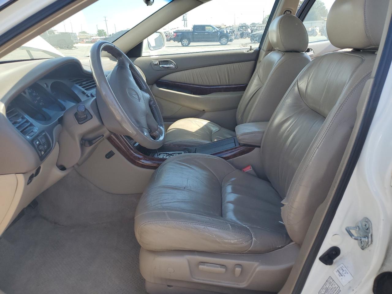2000 Acura 3.2Tl VIN: 19UUA5679YA051228 Lot: 61774655