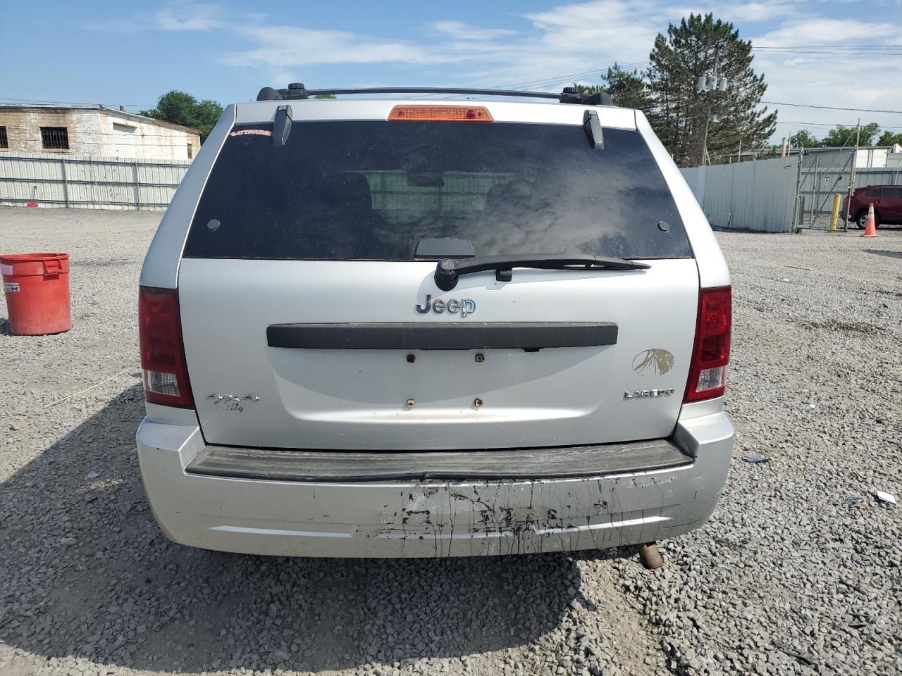 2005 Jeep Grand Cherokee Laredo VIN: 1J4GR48KX5C565762 Lot: 63080115