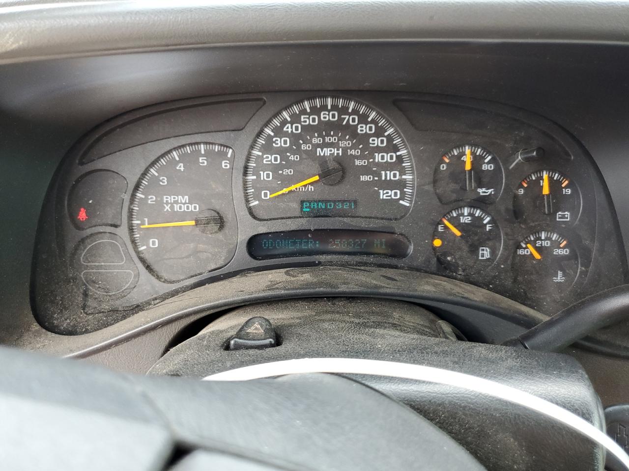 2004 Chevrolet Suburban K1500 VIN: 1GNFK16Z24J152692 Lot: 61470705