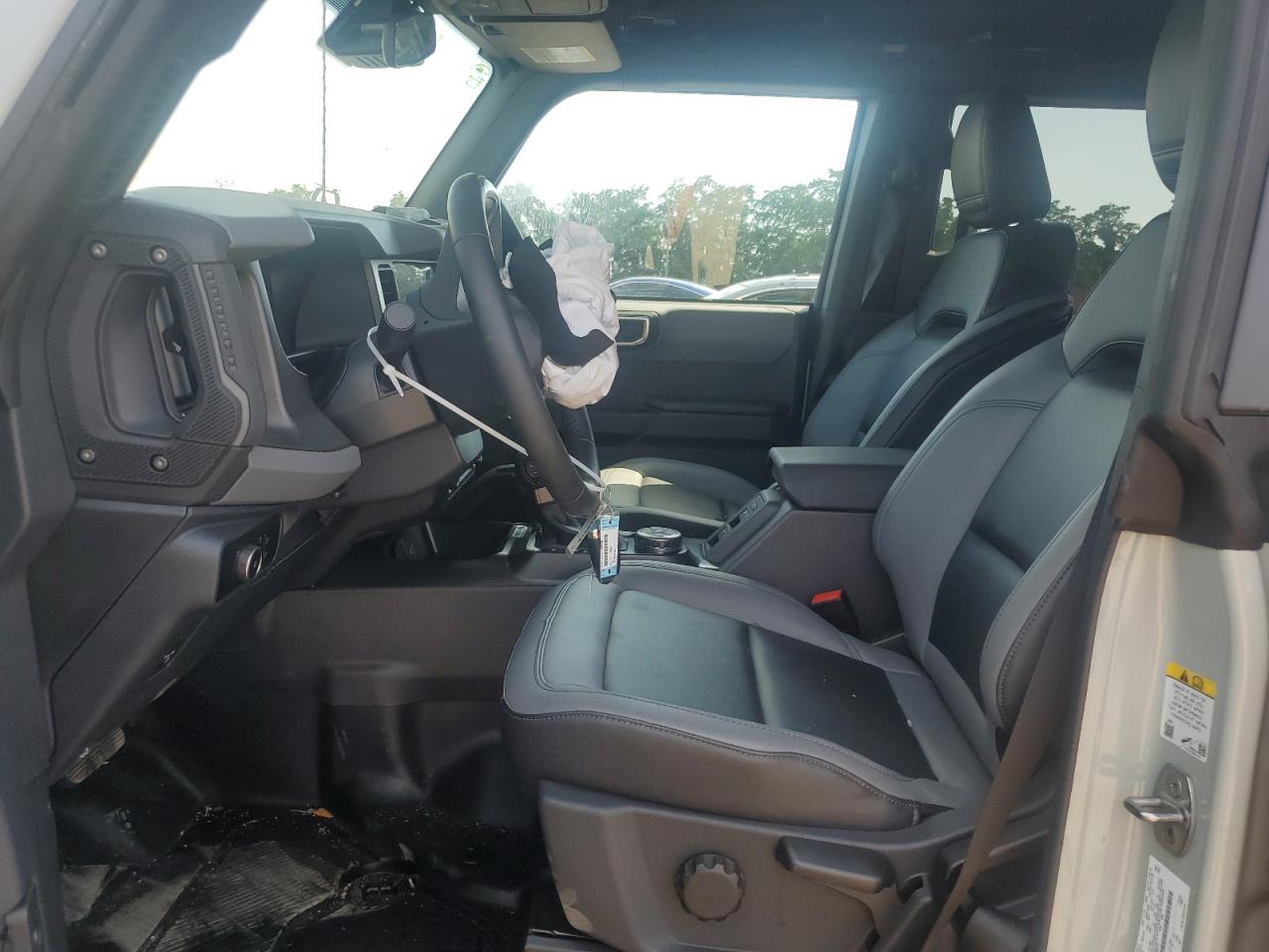 1FMDE7BH8RLB38875 2024 Ford Bronco Big Bend