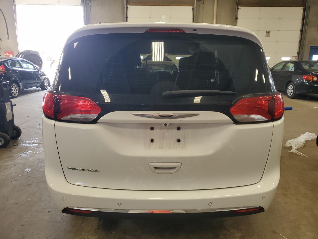 2020 Chrysler Pacifica Touring L Plus VIN: 2C4RC1EG5LR210940 Lot: 62493605
