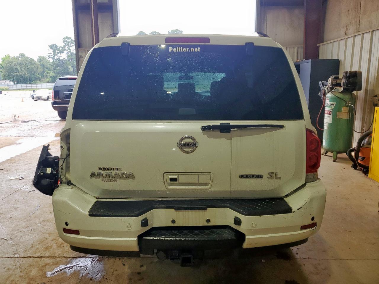 2015 Nissan Armada Sv VIN: 5N1BA0ND2FN615304 Lot: 60624935