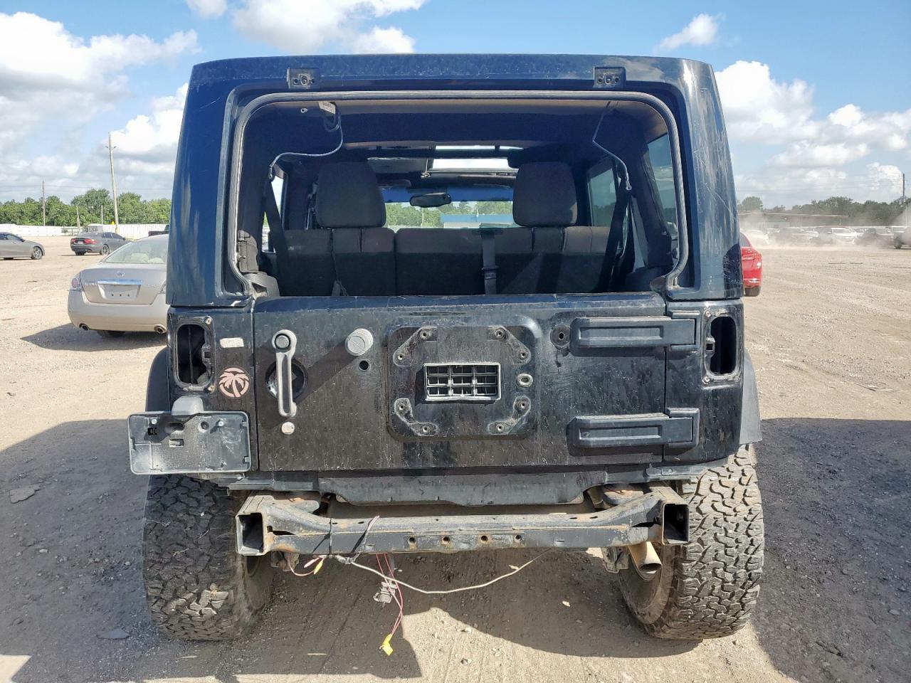 2013 Jeep Wrangler Unlimited Sahara VIN: 1C4BJWEG1DL508917 Lot: 59801125