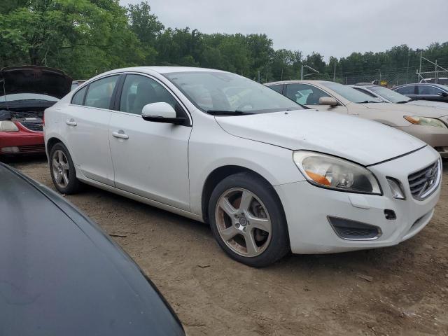 Sedans VOLVO S60 2012 White