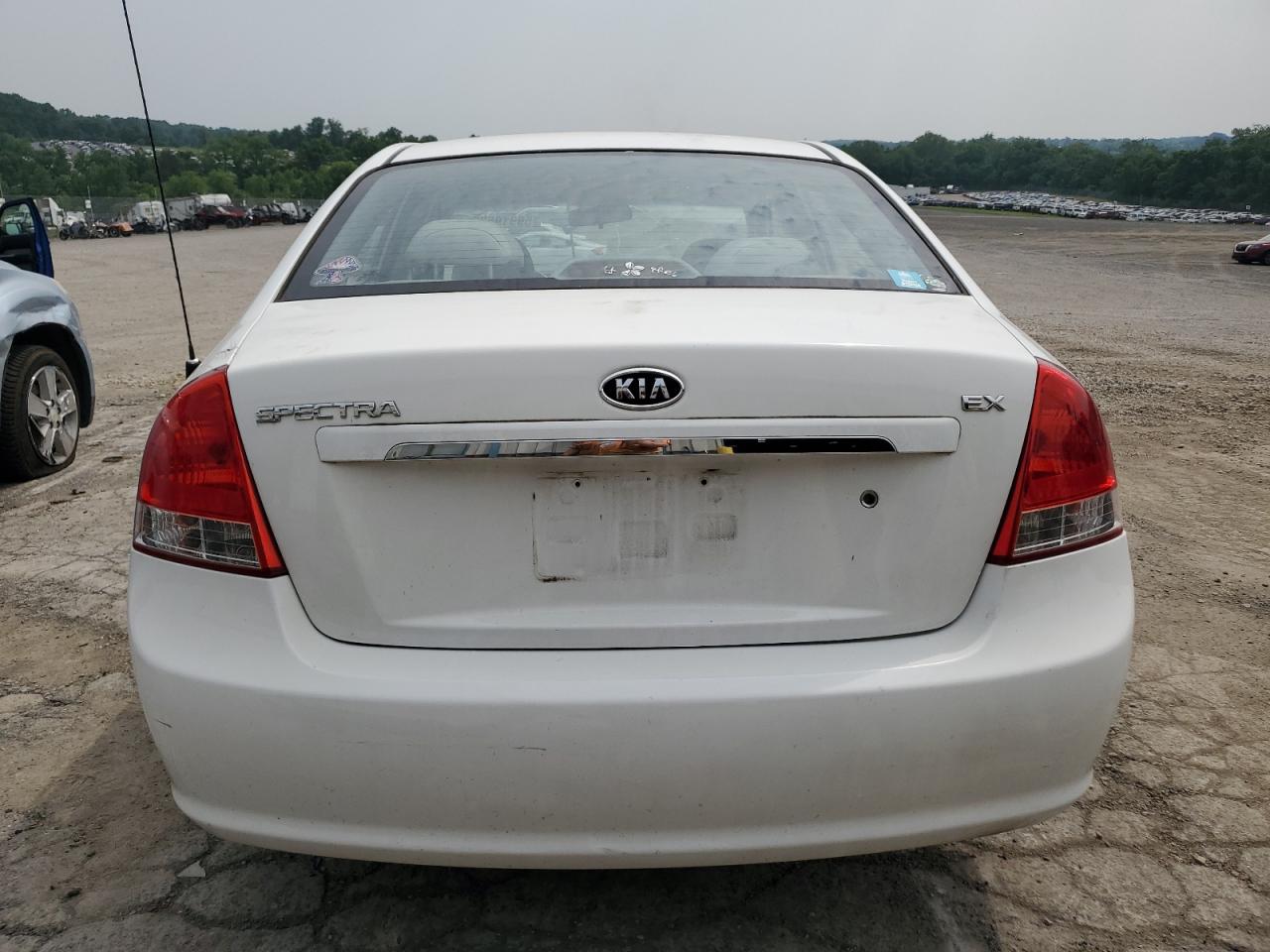 2008 Kia Spectra Ex VIN: KNAFE121485558226 Lot: 59919535