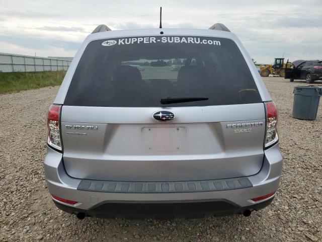  SUBARU FORESTER 2012 Srebrny