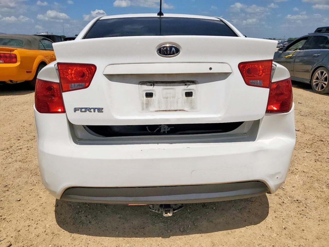 2012 Kia Forte Lx VIN: KNAFT4A22C5626078 Lot: 61368675