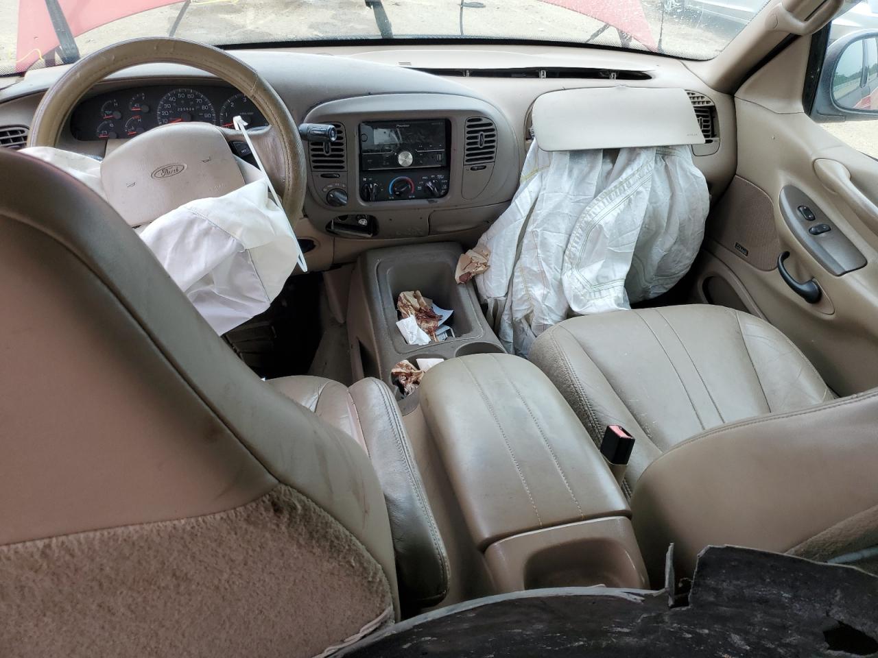 1997 Ford Expedition VIN: 1FMFU18L2VLC09020 Lot: 60626185