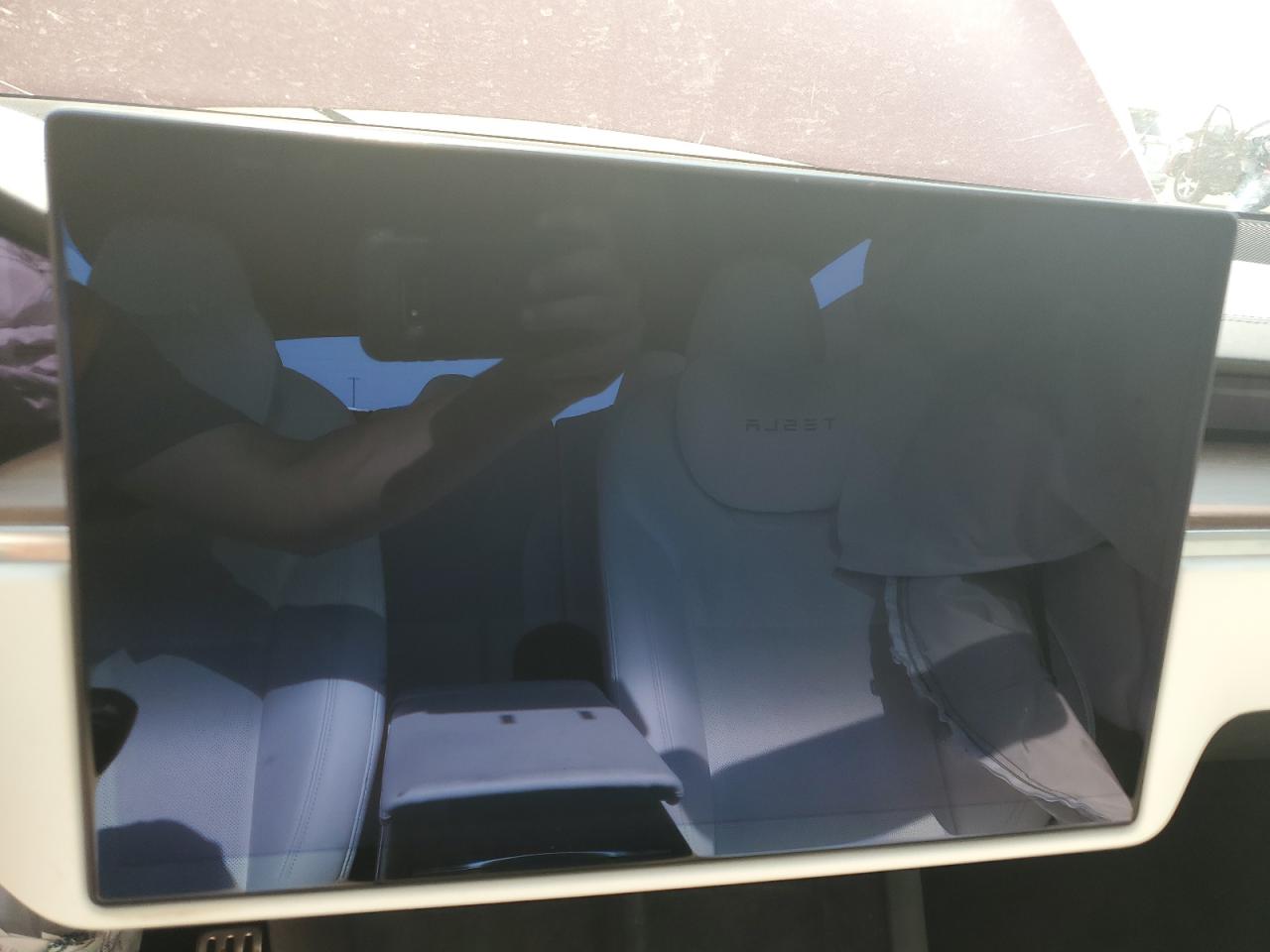 2022 Tesla Model X VIN: 7SAXCAE50NF360011 Lot: 60515945