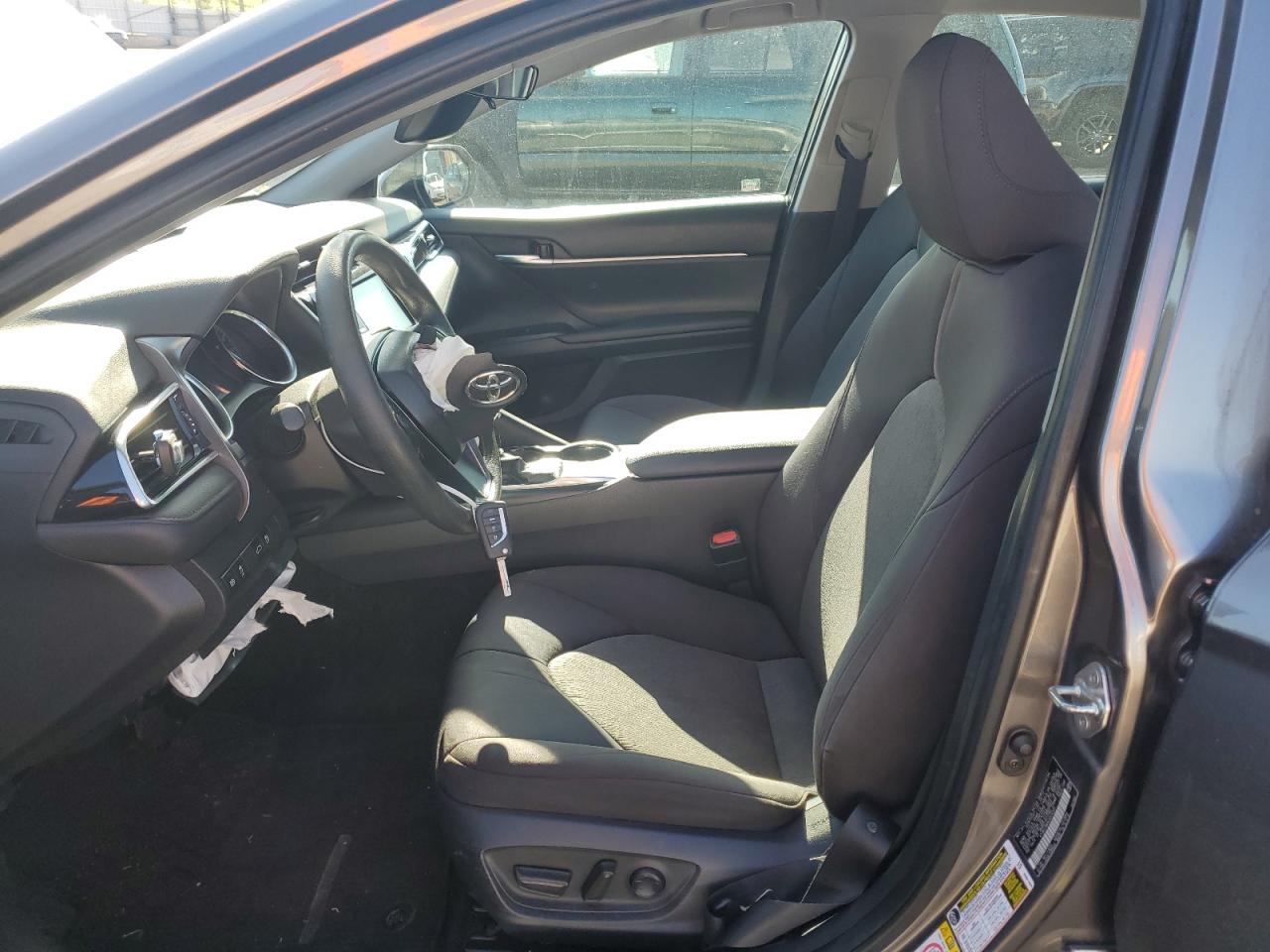 2018 Toyota Camry L VIN: 4T1B11HK8JU515321 Lot: 62285545