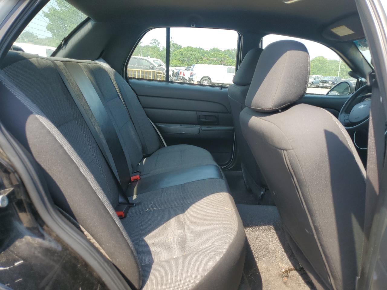 2007 Ford Crown Victoria Police Interceptor VIN: 2FAFP71WX7X156954 Lot: 60929015