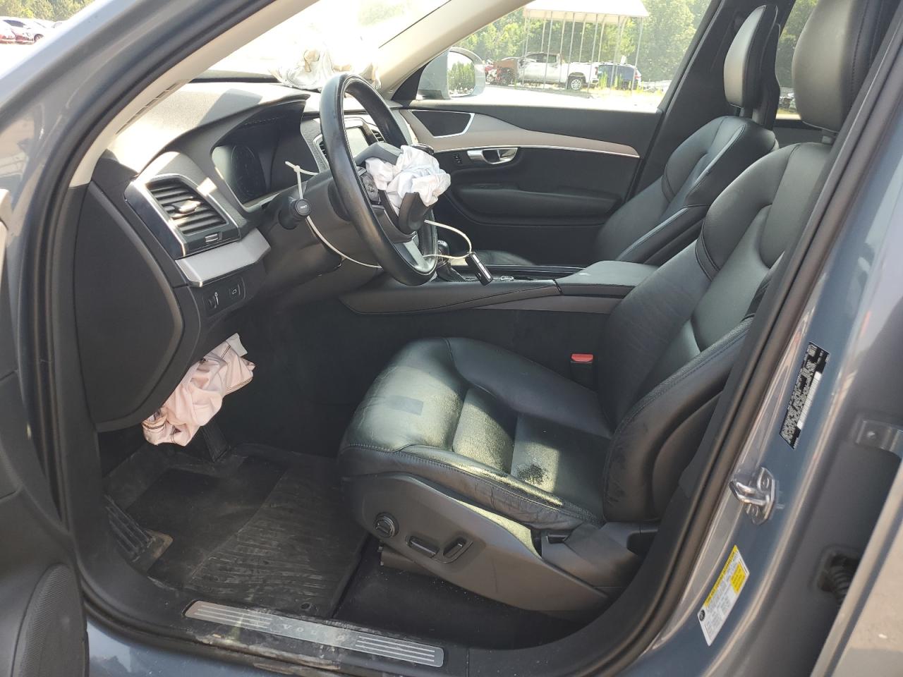 2021 Volvo Xc90 T5 Momentum VIN: YV4102PK4M1692249 Lot: 62261255