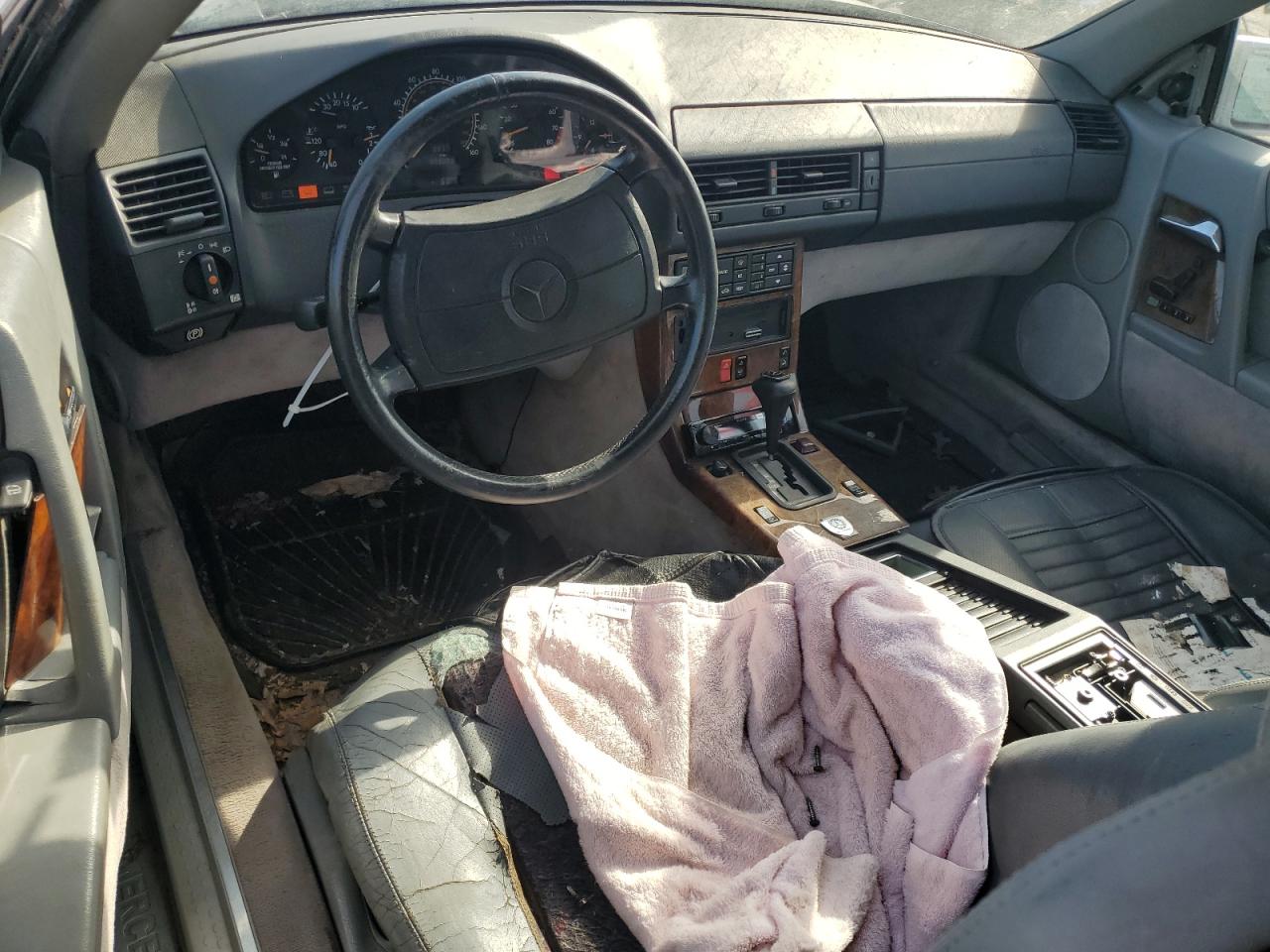 1990 Mercedes-Benz 300 Sl VIN: WDBFA61E3LF004726 Lot: 58717095