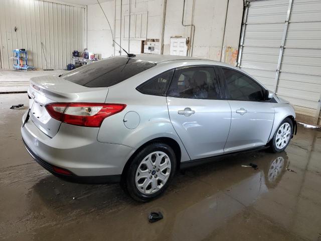  FORD FOCUS 2012 Silver