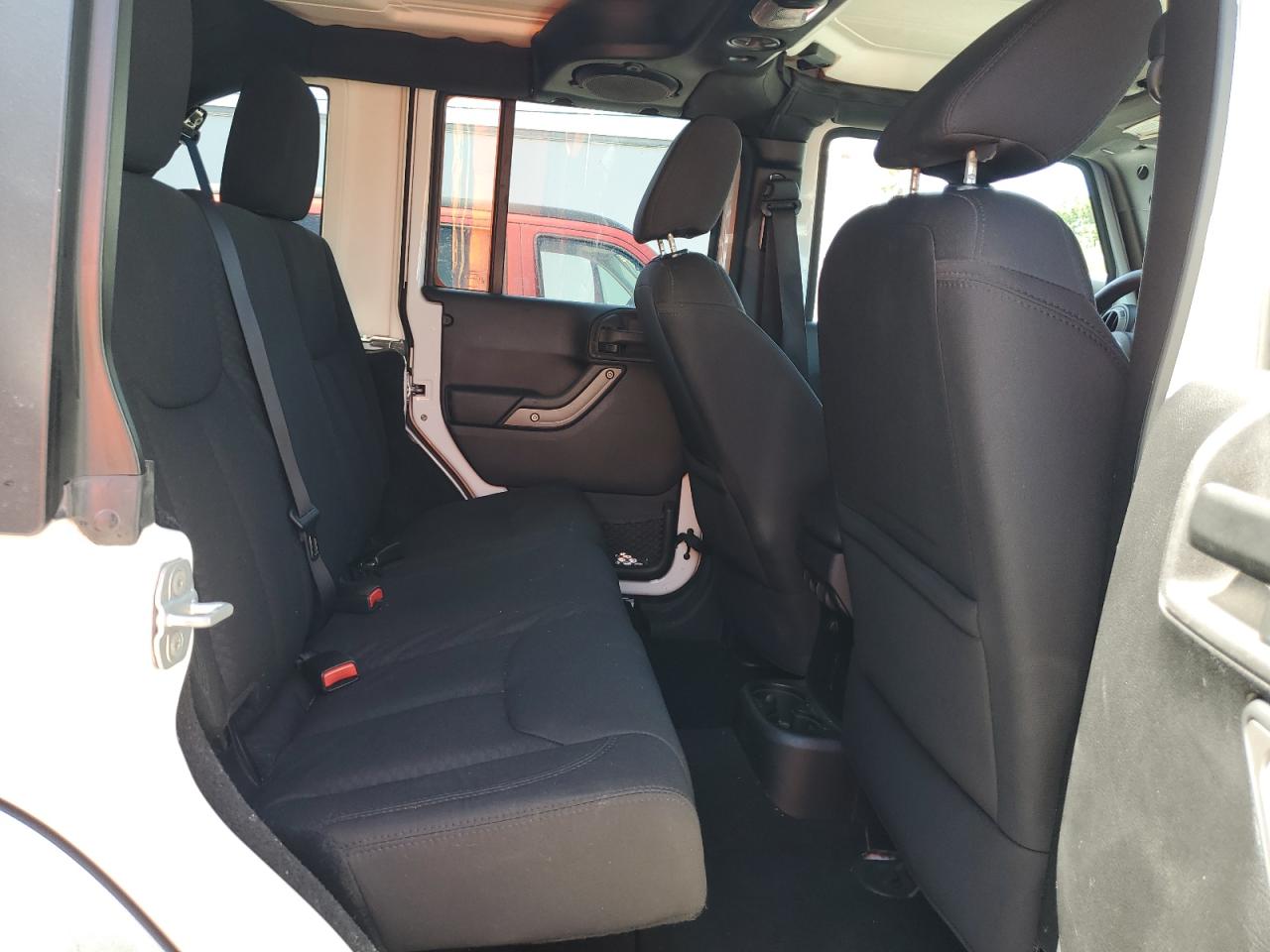 2013 Jeep Wrangler Unlimited Sport VIN: 1C4BJWDG7DL630912 Lot: 58775245