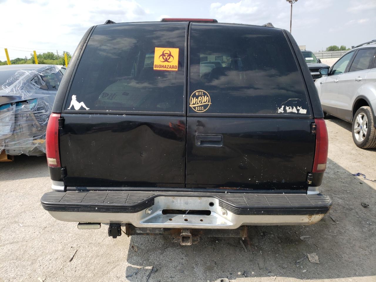1997 Chevrolet Tahoe K1500 VIN: 1GNEK13R8VJ302550 Lot: 60456735