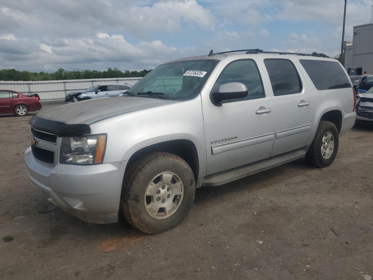 2014 Chevrolet Suburban K1500 Ls للبيع في Fredericksburg، VA - Minor Dent/Scratches