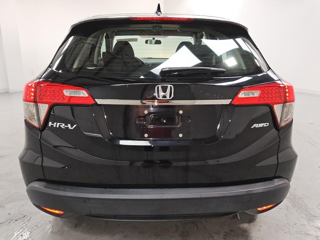 2019 Honda Hr-V Lx VIN: 3CZRU6H31KM704098 Lot: 60098495