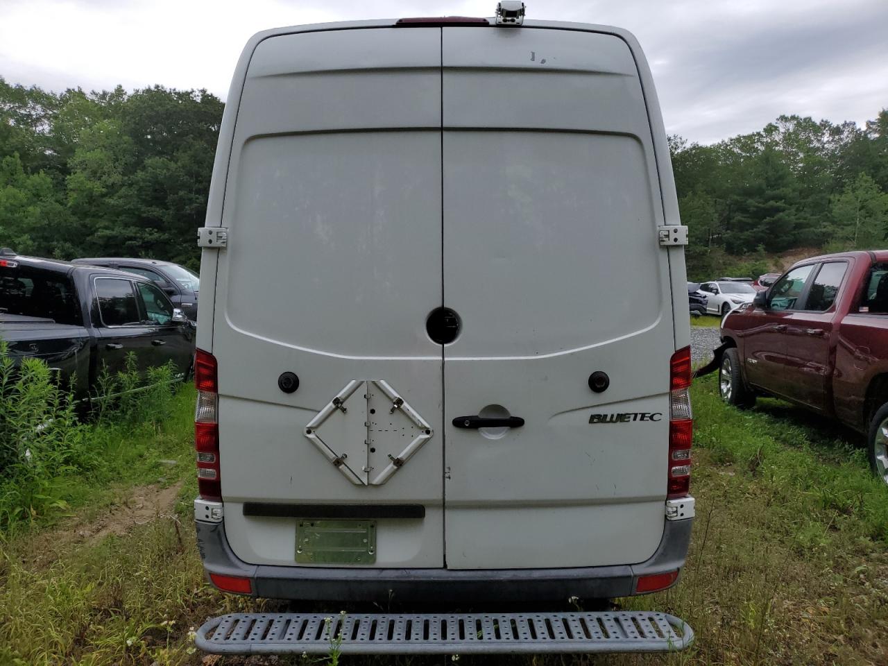 MERCEDES-BENZ SPRINTER 2011 VIN WD3PE8CB5B5587002 zdjęcie 6
