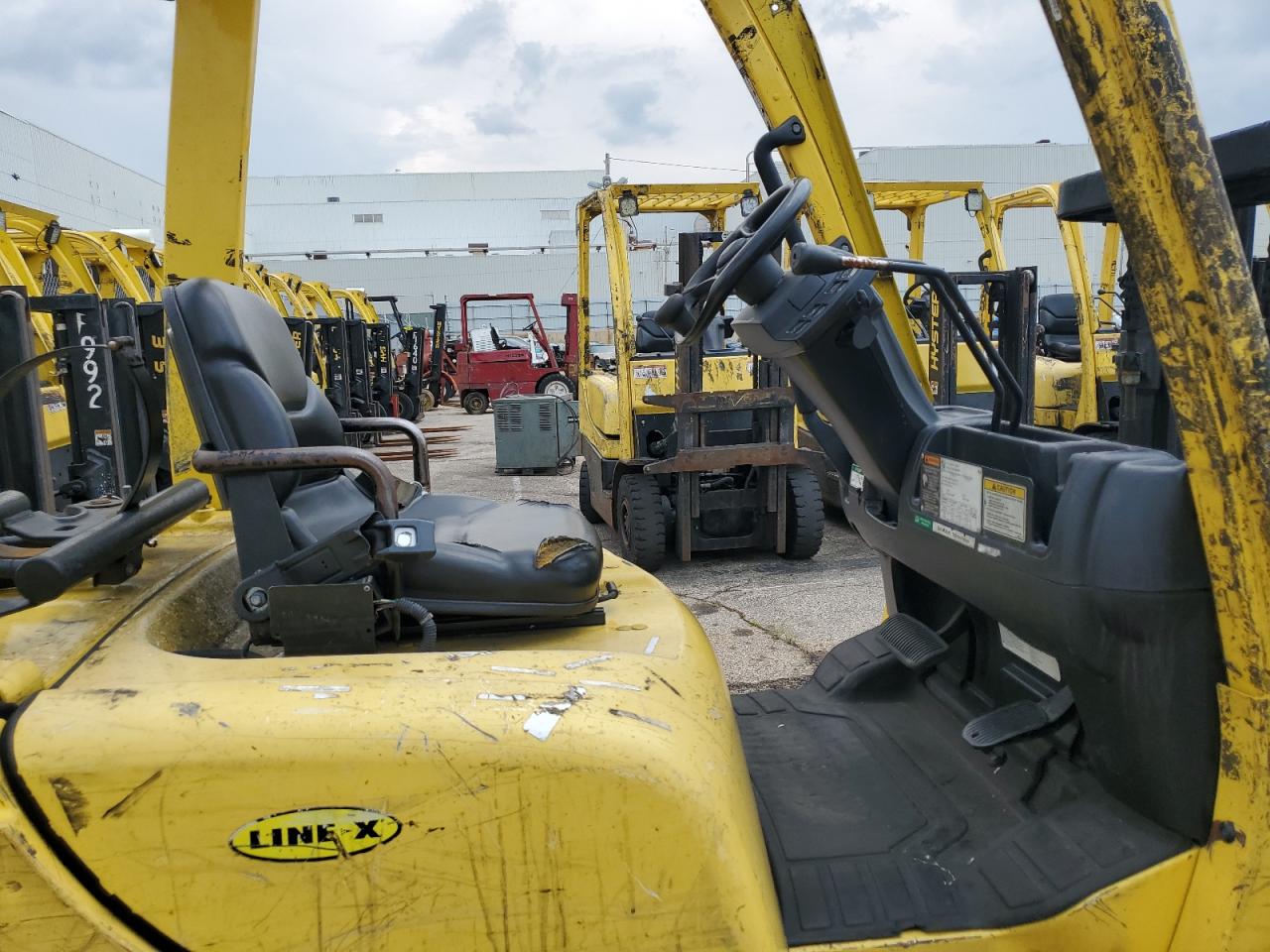 HYST FORKLIFT 2017 VIN G001V02385R фото 5