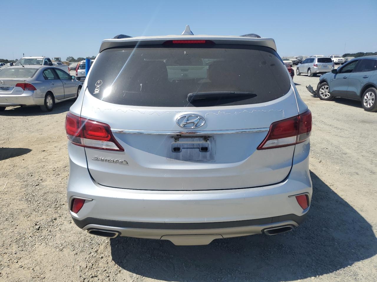 2017 Hyundai Santa Fe Se VIN: KM8SM4HF4HU179642 Lot: 62527235