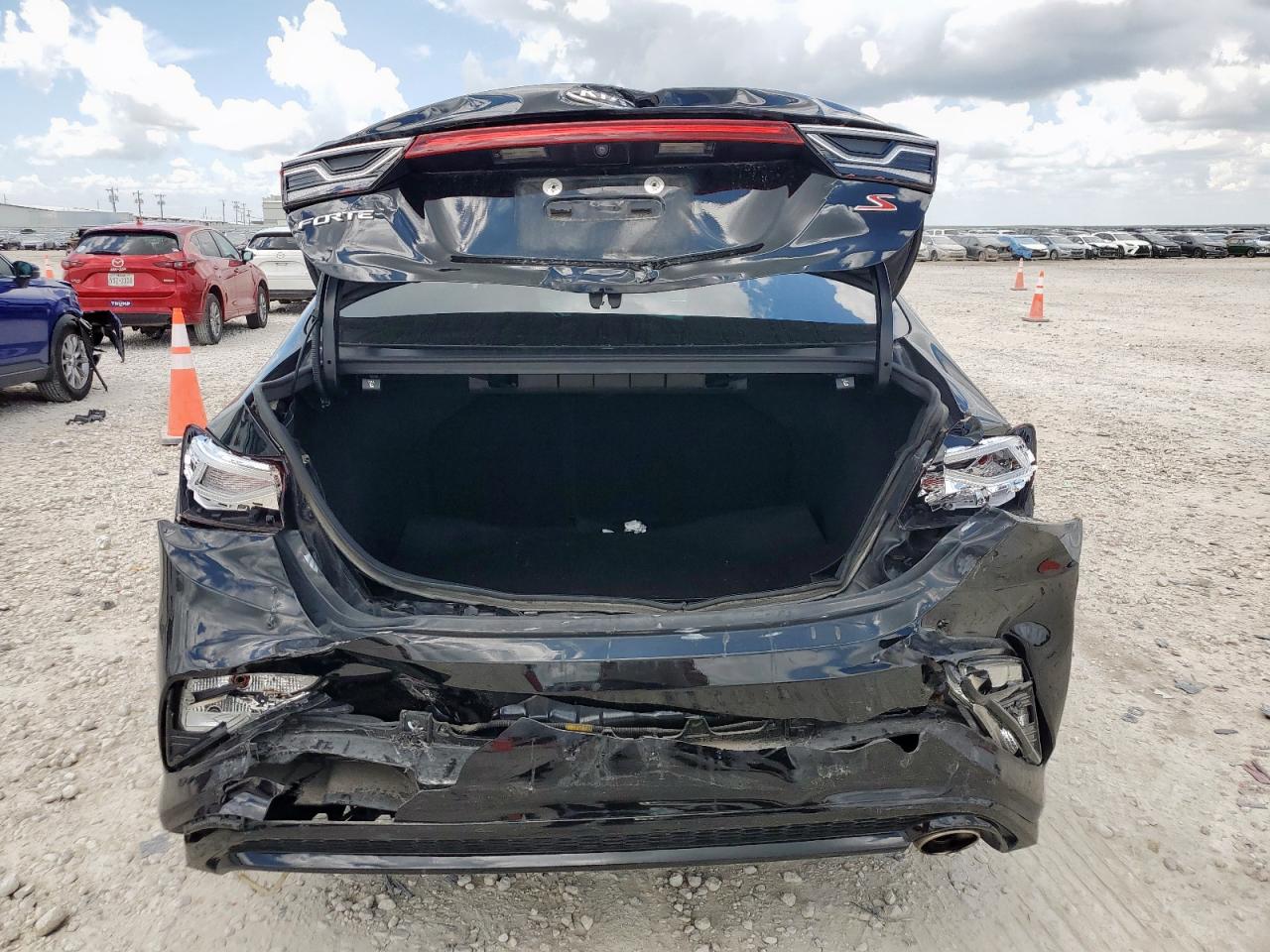 KIA FORTE 2019 VIN 3KPF34AD0KE013450 photo 6